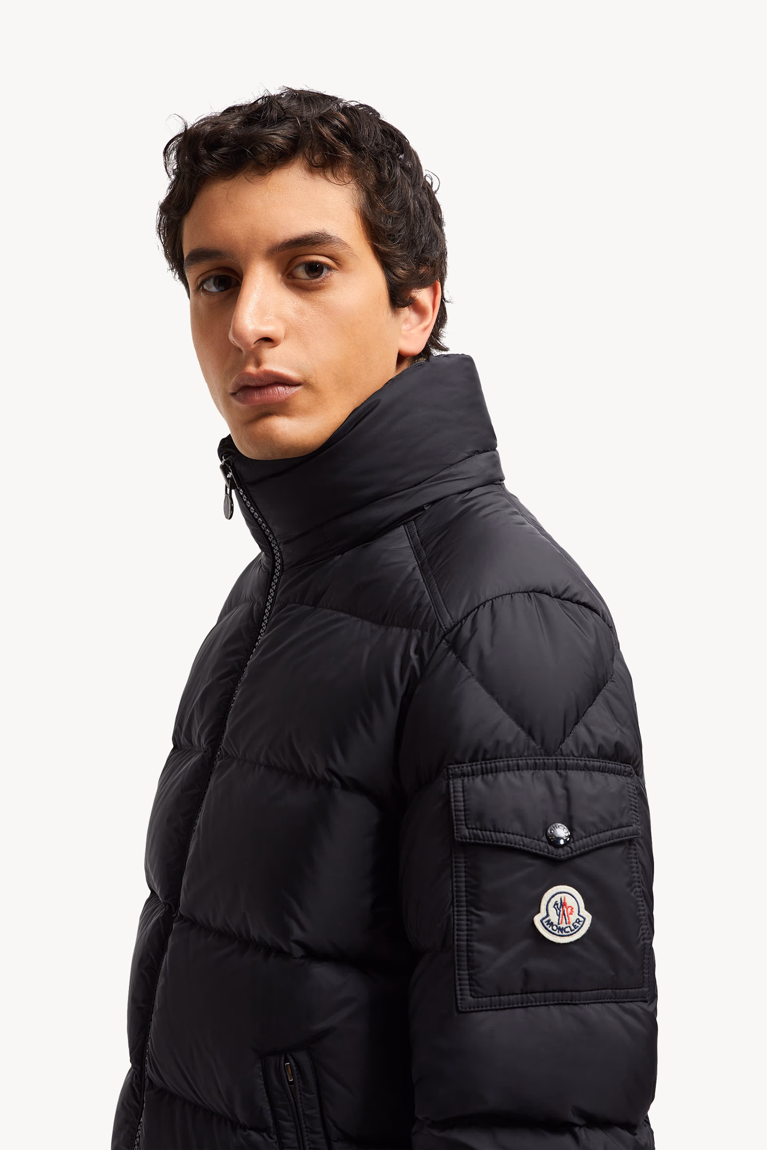Mayaf Hooded Short Down Jacket Men Black Moncler 7